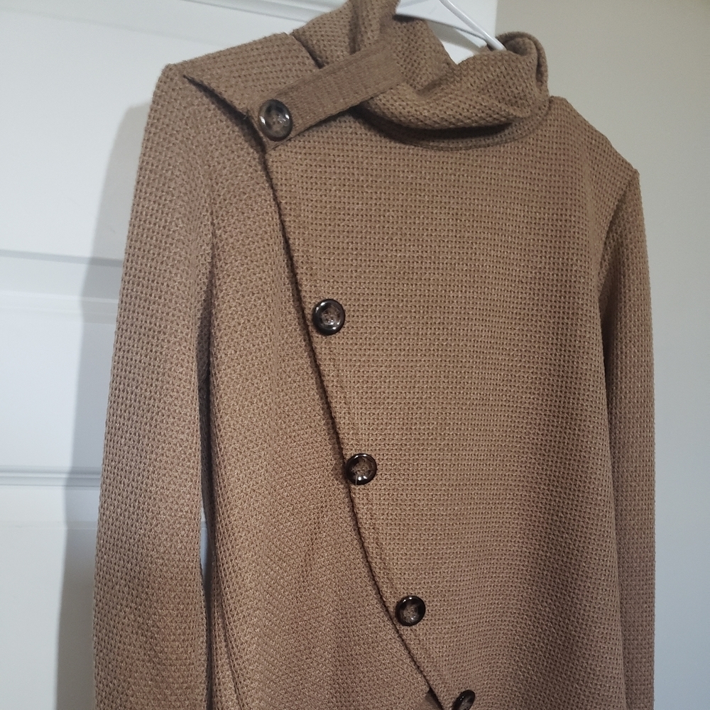 Ladies sweater